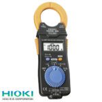 آمپر متر True RMS مدل hioki 3288-20  برای اندازه گیری جریان در مدار های الکتریکی باید آمپر متر را با بار سری نمود و این به این معنی است که باید سیم حامل جریان را قطع نمود و آمپر متر را در مسیر عبور جریان قرار داد ، در بعضی موارد امکان سری شدن آمپر متر وجود ندارد و نمی توان سیم حامل جریان را قطع نمود ، در این گونه موارد از کلمپ متر استفاده می شود که در بازار به کلمپ  معروف است.کلمپ جریان یا کلمپ متر یک  انبرک است که در اغلب موارد دارای یک یا دو فک متحرک است ، اغلب کلمپ متر های رایج یک شاسی دارند که با فشار دادن این شاسی دهانه کلمپ باز شده و سیم حامل جریان در بین دو فک کلمپ قرار می گیرد. پس از از قرار گرفتن سیم حامل جریان در کلمپ و بسته شدن کامل فک  های کلمپ می توانید جریان عبوری از سیم حامل جریان را مشاهده نمایید.کلمپ امپر متر 20-3288  جریان AC را تا 1000 آمپر با دقت بسیار بالا اندازه گیری می کند.جهت مشاهده اطلاعات بیشتر می توانید به مشخصات فنی این دستگاه مراجعه فرمایید.